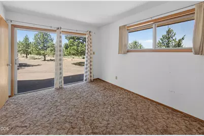 7004 SW Highland Drive, Powell Butte, OR 97753 - Photo 25