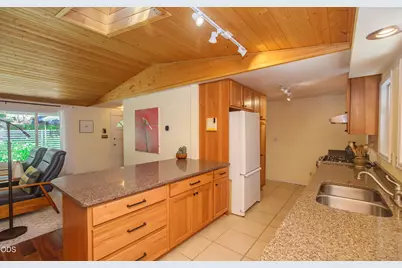 886 Palmer Road, Ashland, OR 97520 - Photo 13