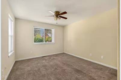 19870 Powers Road, Bend, OR 97702 - Photo 13