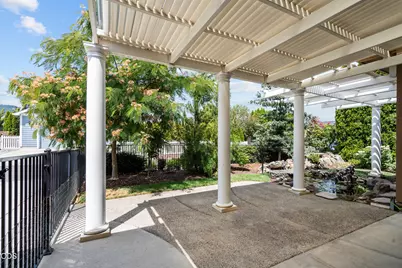 935 Sandoz Street, Central Point, OR 97502 - Photo 27