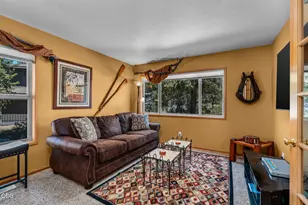18117 Belknap Ln, Sunriver, OR 97707 - Photo 17