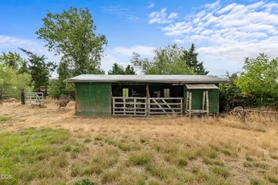 2622 Eric Avenue, Central Point, OR 97502 - Photo 63
