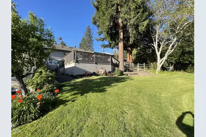 6085 Adams Road, Talent, OR 97540 - Photo 39