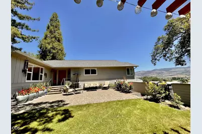 6085 Adams Road, Talent, OR 97540 - Photo 23