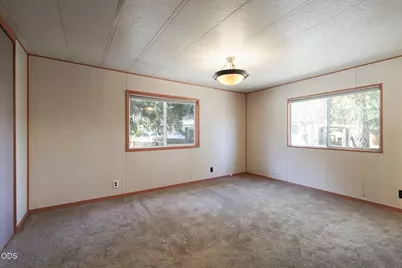 61111 Chuckanut Drive, Bend, OR 97702 - Photo 17