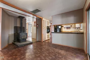 61111 Chuckanut Dr, Bend, OR 97702 - Photo 9