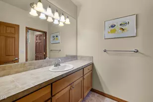 675 Sagebush Cir, Redmond, OR 97756 - Photo 21