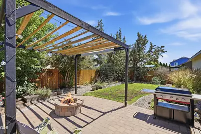 222 SW 33rd Drive, Redmond, OR 97756 - Photo 21