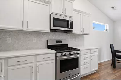 222 SW 33rd Drive, Redmond, OR 97756 - Photo 7