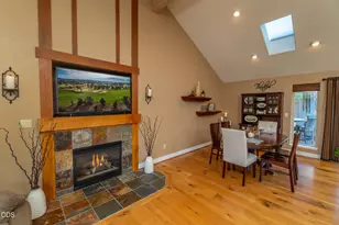 18035 Maury Mountain Ln, Sunriver, OR 97707 - Photo 21