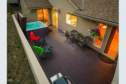 18035 Maury Mountain Lane, Sunriver, OR 97707 - Photo 3