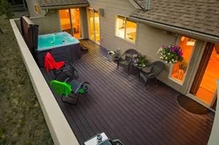 18035 Maury Mountain Ln, Sunriver, OR 97707 - Photo 3
