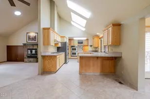 21140 Wilderness Way, Bend, OR 97702 - Photo 13