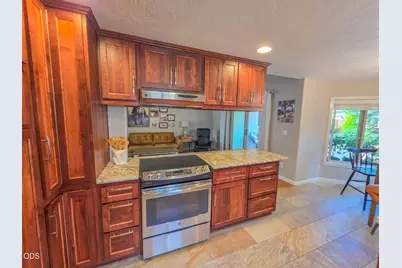 262 Summer Glen Way, Central Point, OR 97502 - Photo 9
