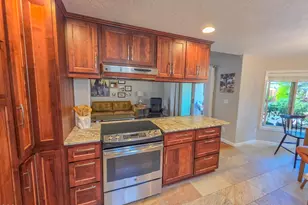 262 Summer Glen Way, Central Point, OR 97502 - Photo 9