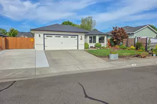 262 Summer Glen Way, Central Point, OR 97502 - Photo 39