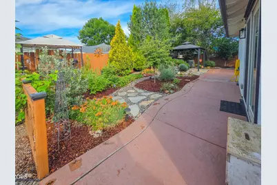 262 Summer Glen Way, Central Point, OR 97502 - Photo 35