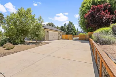 1609 Pacific Lane, Phoenix, OR 97535 - Photo 5