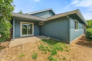 1288 SW Sturgeon Ct, Grants Pass, OR 97527 - Photo 29