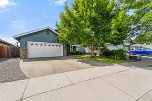 1288 SW Sturgeon Ct, Grants Pass, OR 97527 - Photo 25