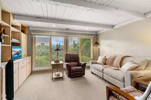2502 Dellwood, Medford, OR 97504 - Photo 13