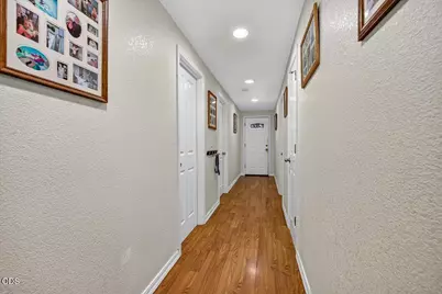 1277 N 5th Avenue, Gold Hill, OR 97525 - Photo 17