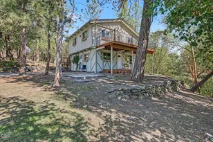 1277 N 5th Ave, Gold Hill, OR 97525 - Photo 3