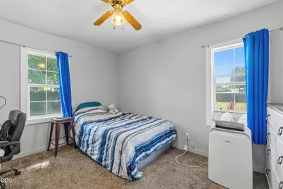 4038 Sturdivant Avenue, Klamath Falls, OR 97603 - Photo 9