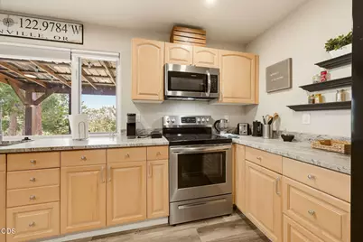 831 Juanita Way, Jacksonville, OR 97530 - Photo 57