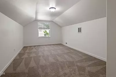 21286 NE Beall Drive, Bend, OR 97701 - Photo 19