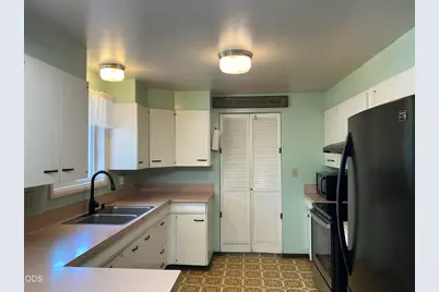 1855 Lakeview Avenue, Klamath Falls, OR 97601 - Photo 11