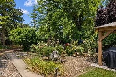 2618 Syringa Drive, Medford, OR 97501 - Photo 31