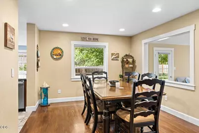 2618 Syringa Drive, Medford, OR 97501 - Photo 9