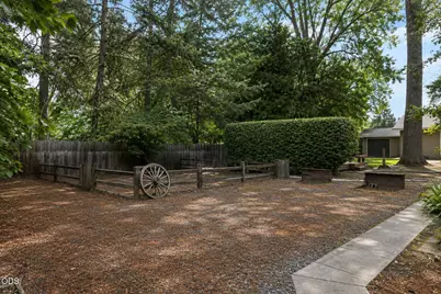 2618 Syringa Drive, Medford, OR 97501 - Photo 35