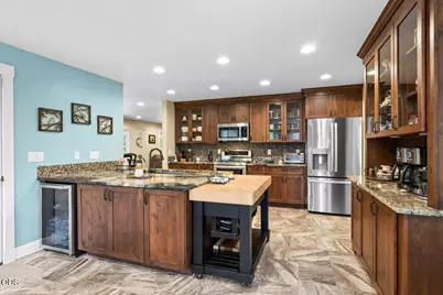 2618 Syringa Drive, Medford, OR 97501 - Photo 13