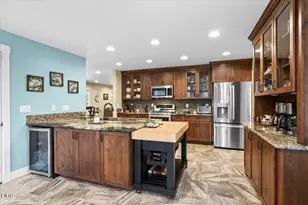 2618 Syringa Dr, Medford, OR 97501 - Photo 13