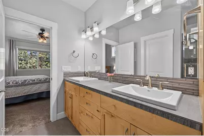 61057 SE Ruby Peak Lane, Bend, OR 97702 - Photo 21