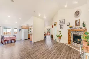 2770 NE Faith Dr, Bend, OR 97701 - Photo 3