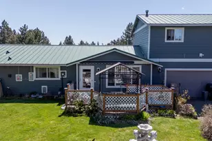 20873 SE Greenmont Dr, Bend, OR 97702 - Photo 1