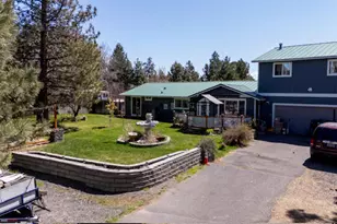 20873 SE Greenmont Dr, Bend, OR 97702 - Photo 27