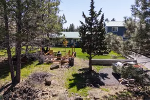 20873 SE Greenmont Dr, Bend, OR 97702 - Photo 43