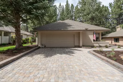 60894 Willow Creek Loop, Bend, OR 97702 - Photo 5