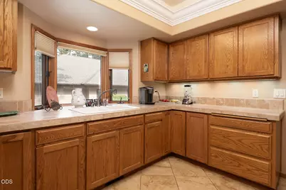 60894 Willow Creek Loop, Bend, OR 97702 - Photo 21