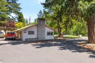 537 Thompson Creek Rd, Applegate, OR 97530 - Photo 19