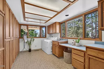 229 Mariposa Terrace, Medford, OR 97504 - Photo 37