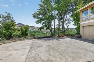 229 Mariposa Terrace, Medford, OR 97504 - Photo 85