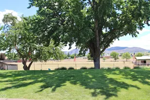 10016 McGuire Ave, Klamath Falls, OR 97603 - Photo 29