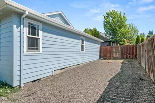 416 Leandra Ln, Eagle Point, OR 97524 - Photo 29
