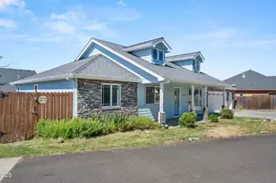 416 Leandra Ln, Eagle Point, OR 97524 - Photo 31