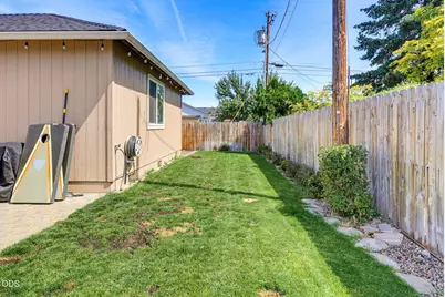 8292 29th, White City, OR 97503 - Photo 35